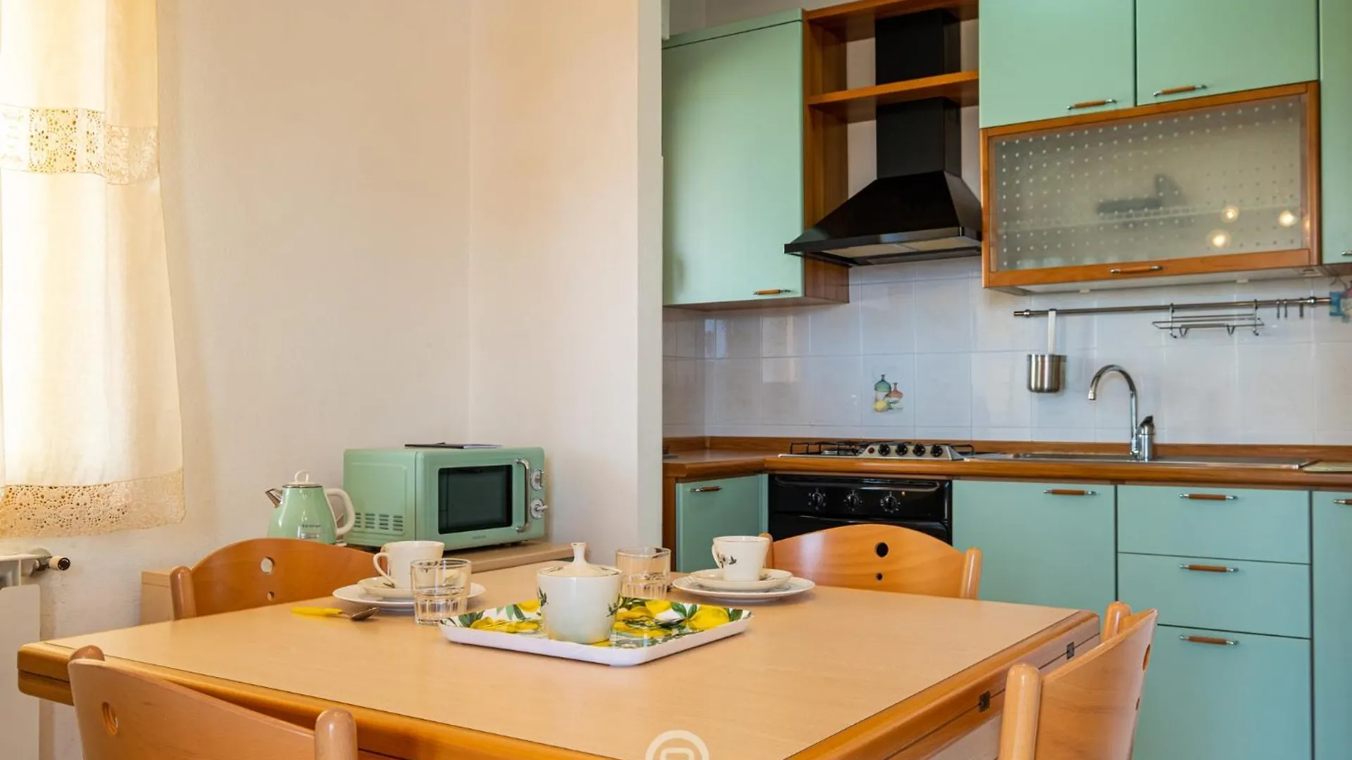 Beachside Mermaid Apt Alghero