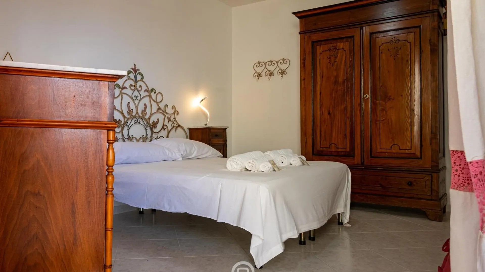 Daire Beachside Mermaid Apt Alghero İtalya