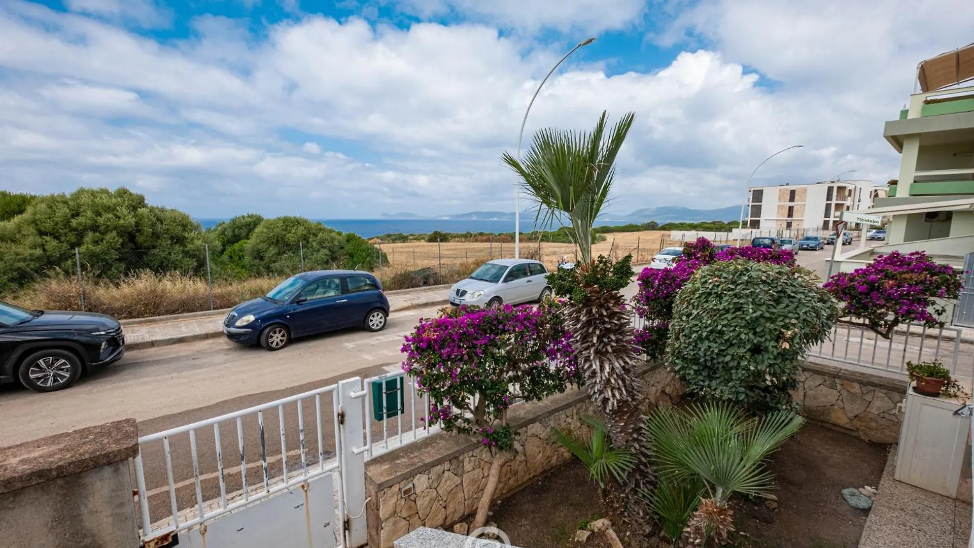 Beachside Mermaid Apt Alghero 0*,