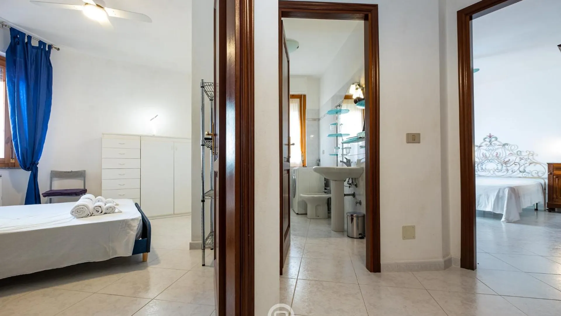 Beachside Mermaid Apt Alghero Daire