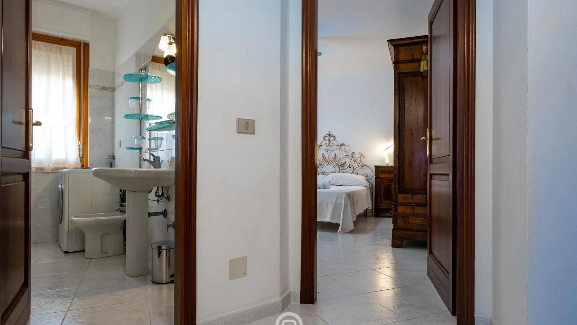 Beachside Mermaid Apt Alghero 0*,