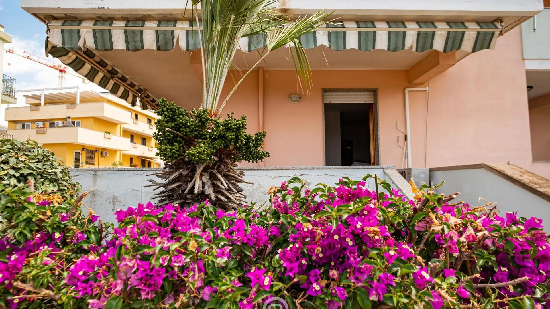 Beachside Mermaid Apt Alghero